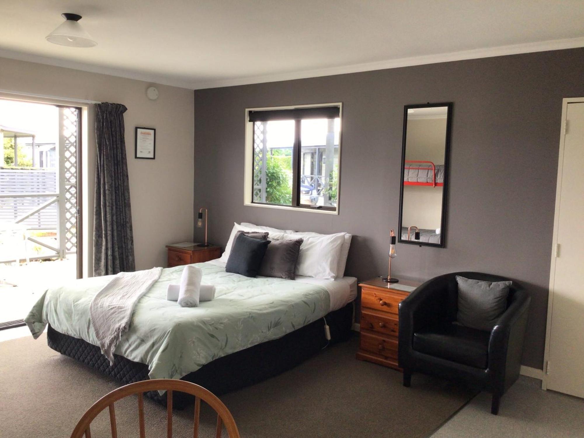 Fiordland Great Views Holiday Park Te Anau Eksteriør bilde