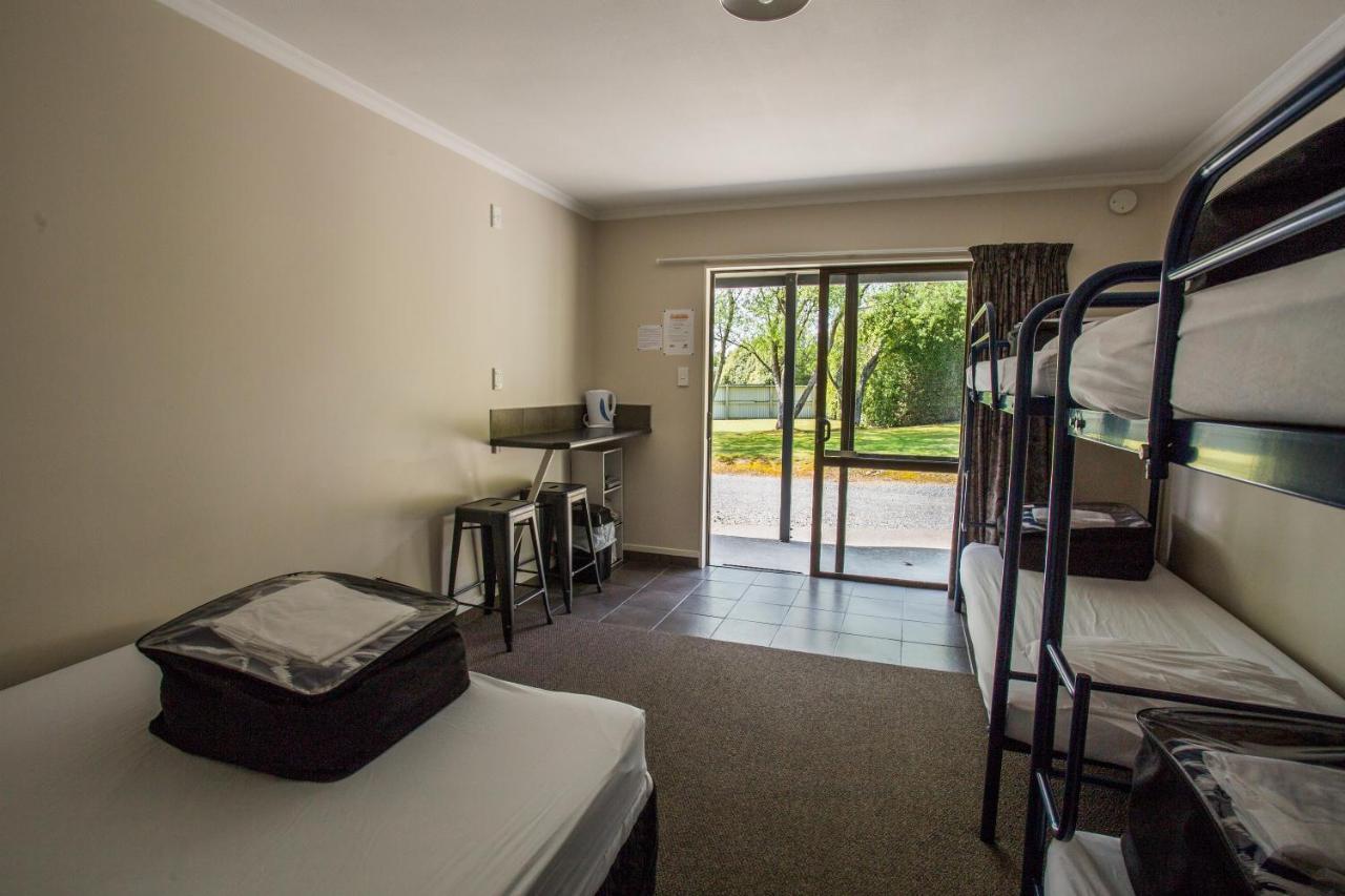 Fiordland Great Views Holiday Park Te Anau Eksteriør bilde